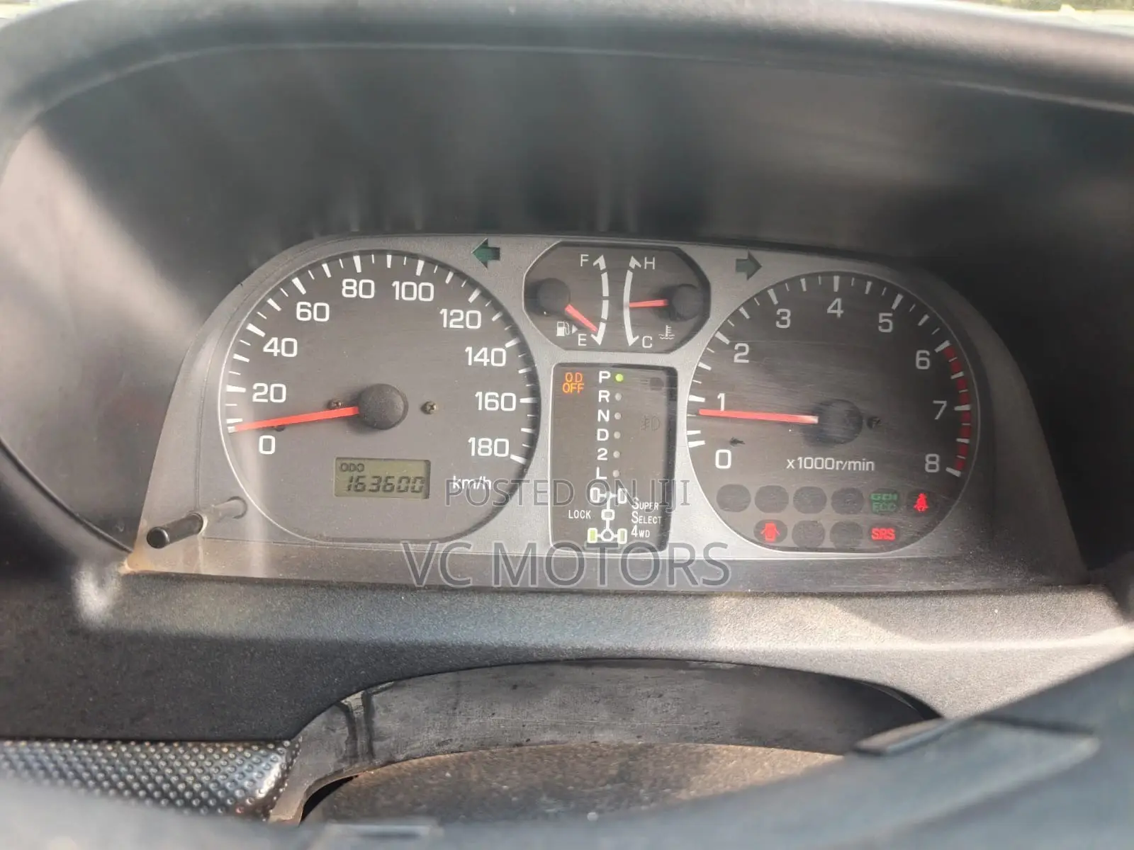 Mitsubishi Pajero IO 2004