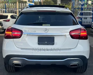 Mercedes-Benz GLA-Class 2019 White