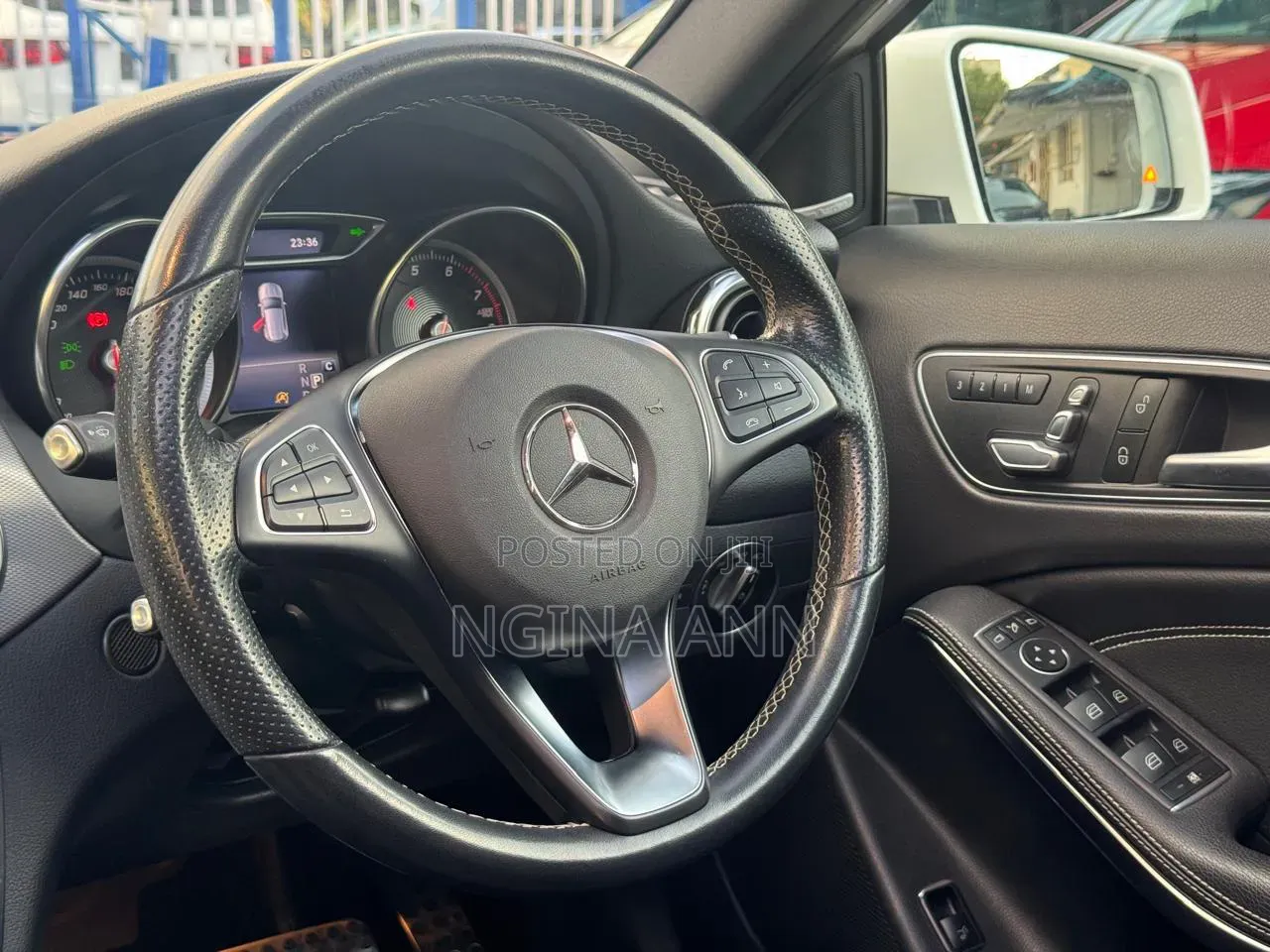 Mercedes-Benz GLA-Class 2019 White