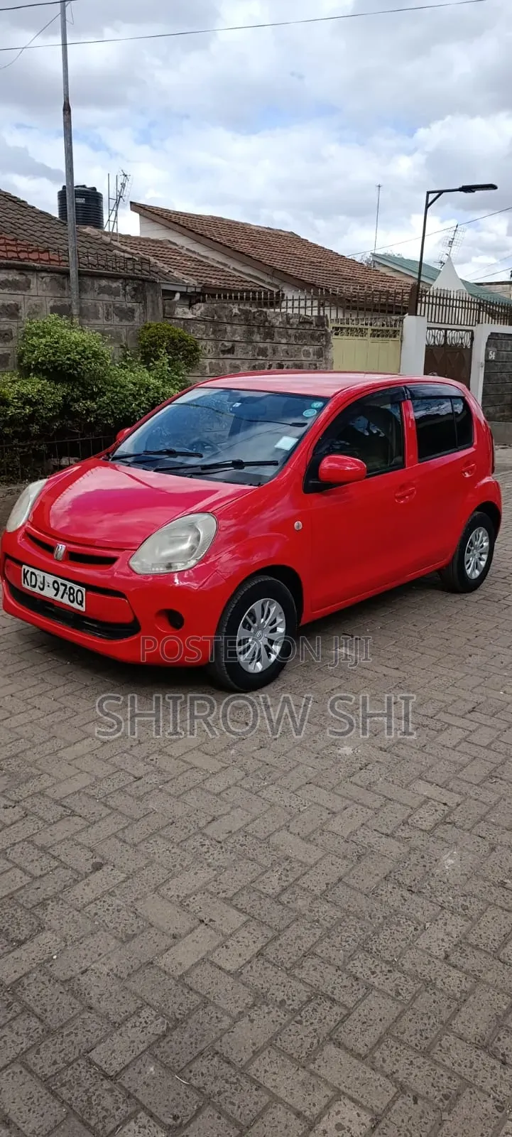 Toyota Passo 2015 Red