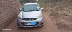 Nissan March 1.2 FWD 2014 Pink