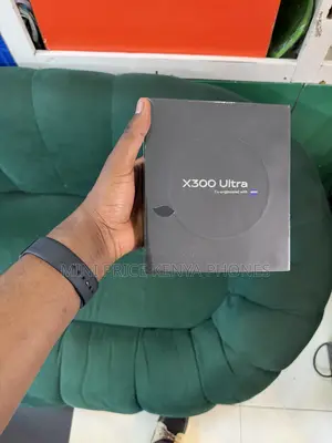 New Vivo X300 Ultra 1 TB Black