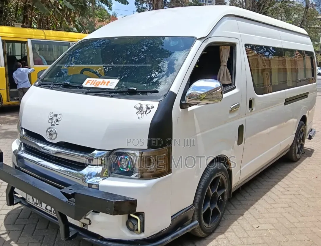 Toyota HiAce 2020 White