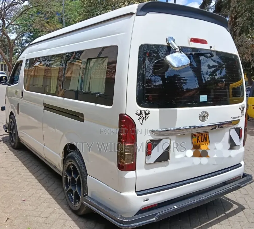 Toyota HiAce 2020 White