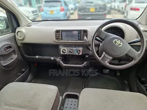Toyota Passo 2014 Silver