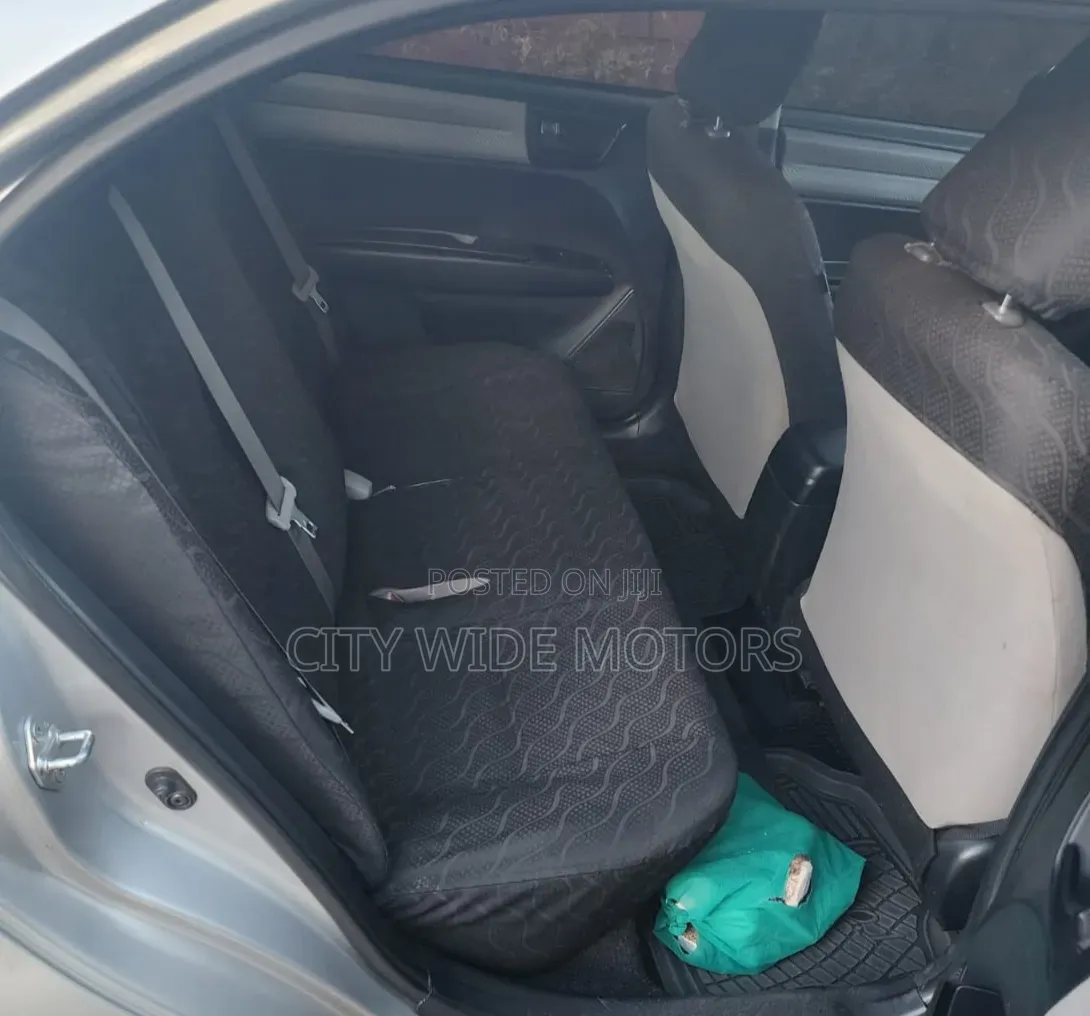Toyota Axio 2014 Silver