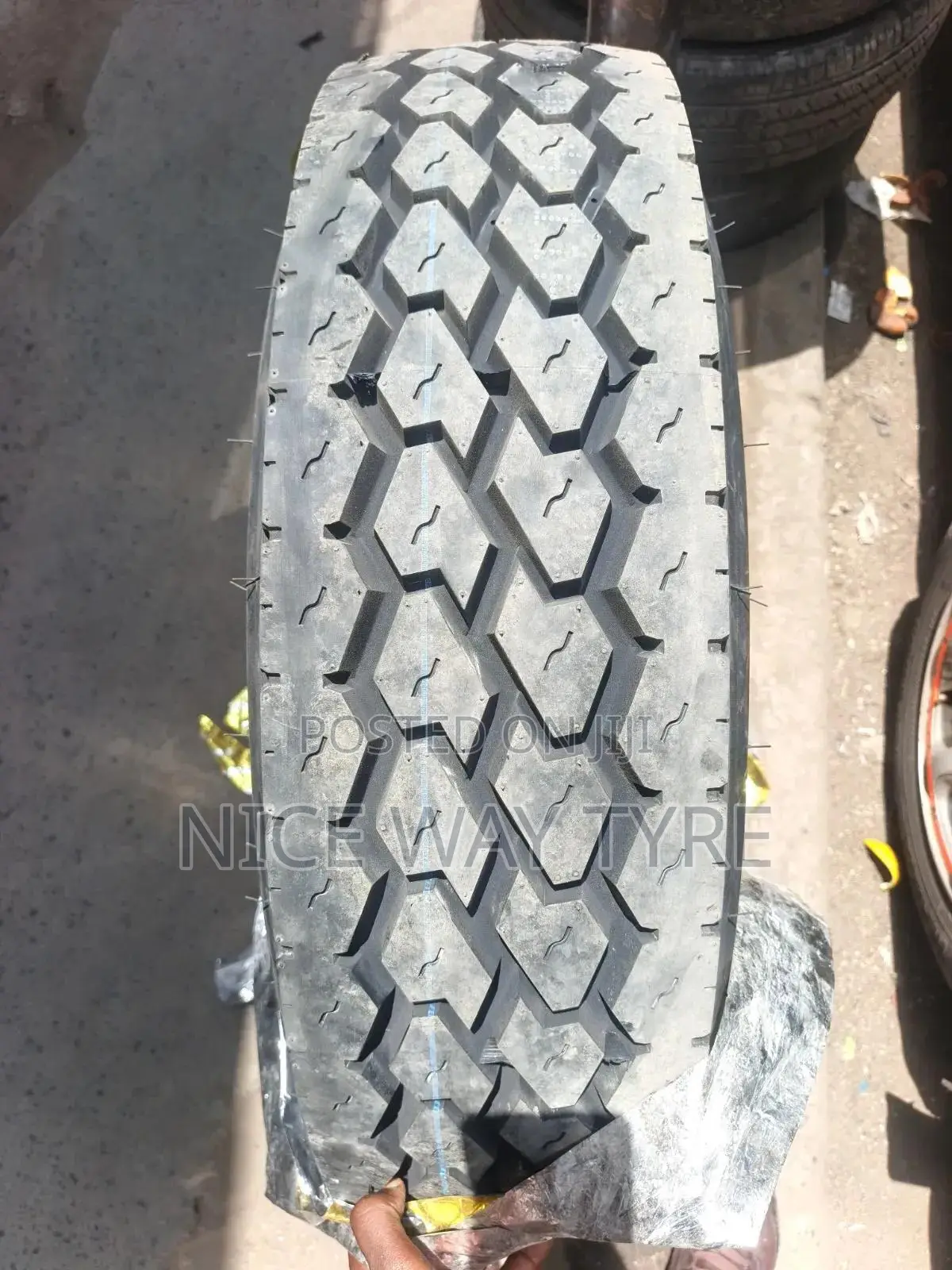 10.r17.5 Black Hawk