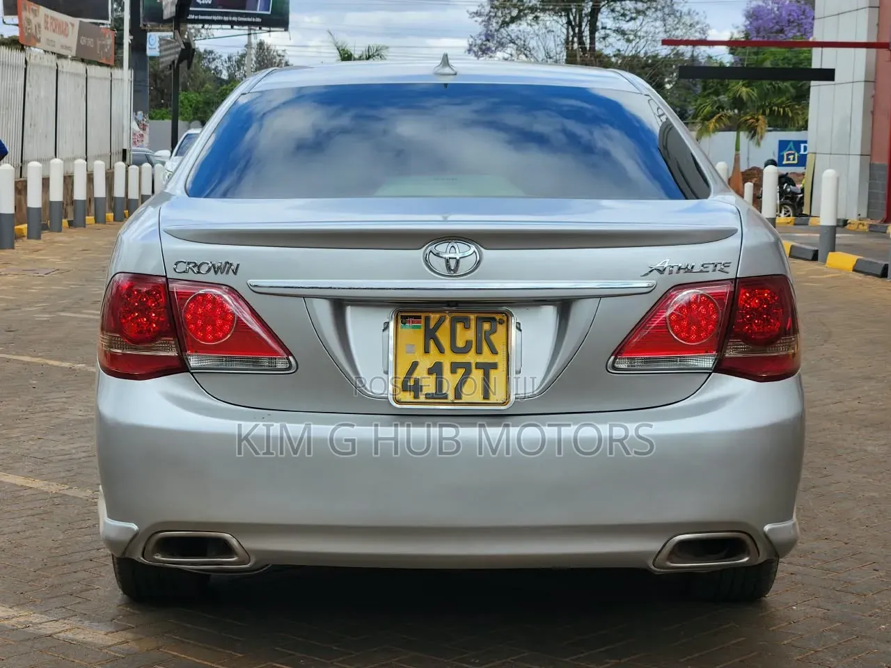 Toyota Crown 2011 Silver