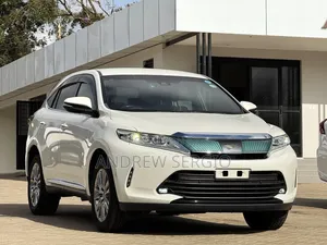 Toyota Harrier 2.0 2019 White
