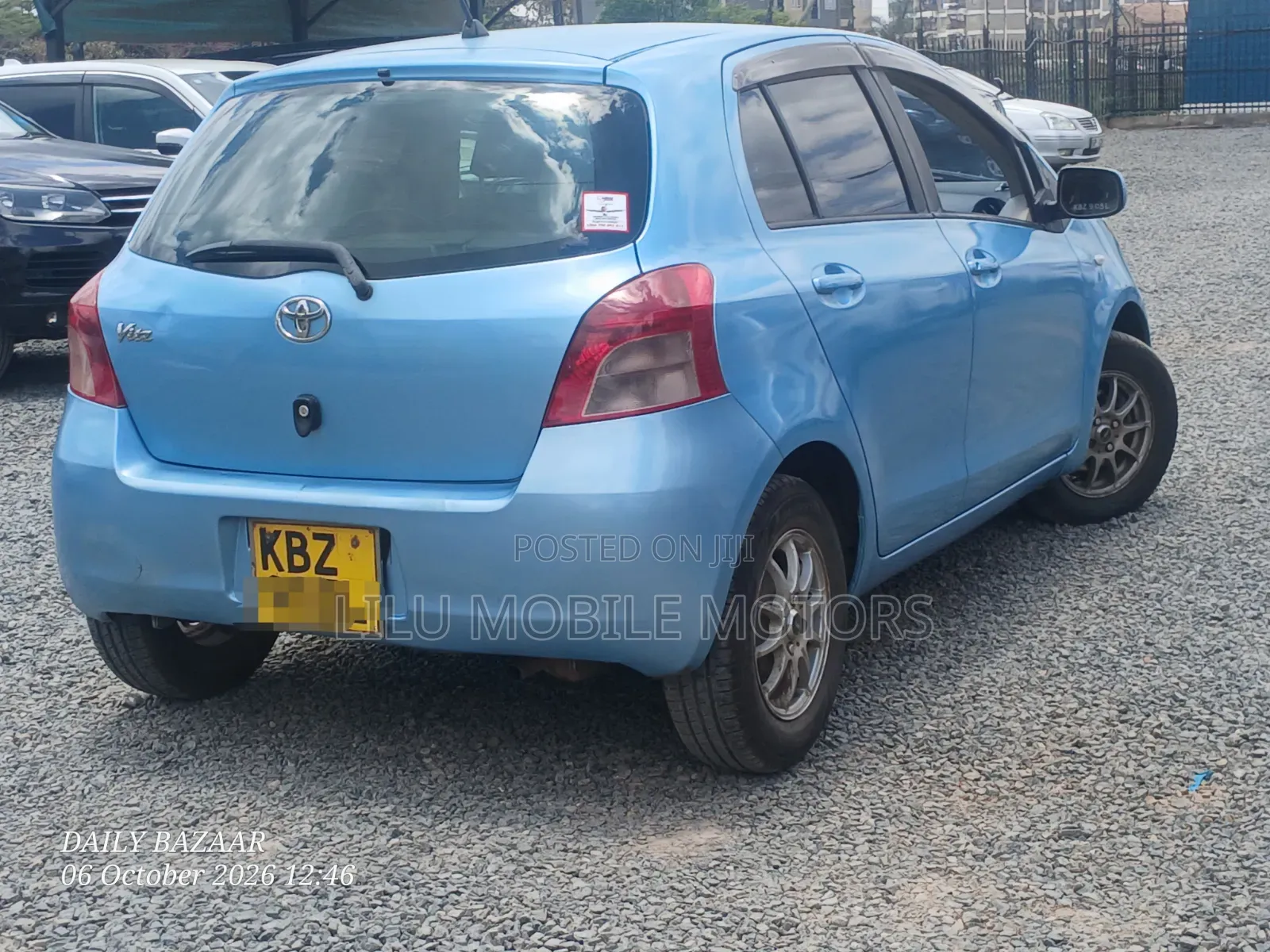 Toyota Vitz 2007 Blue