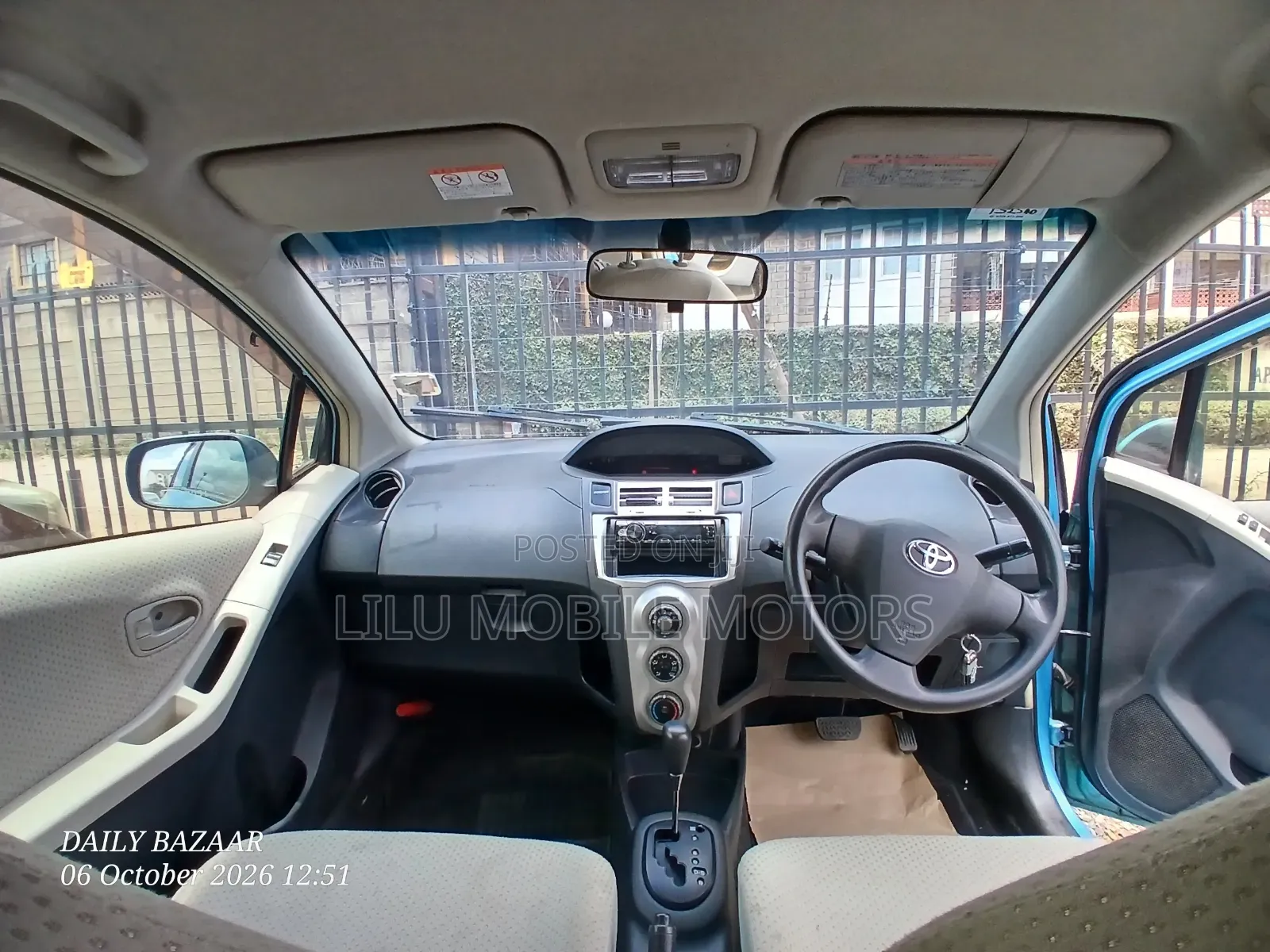 Toyota Vitz 2007 Blue