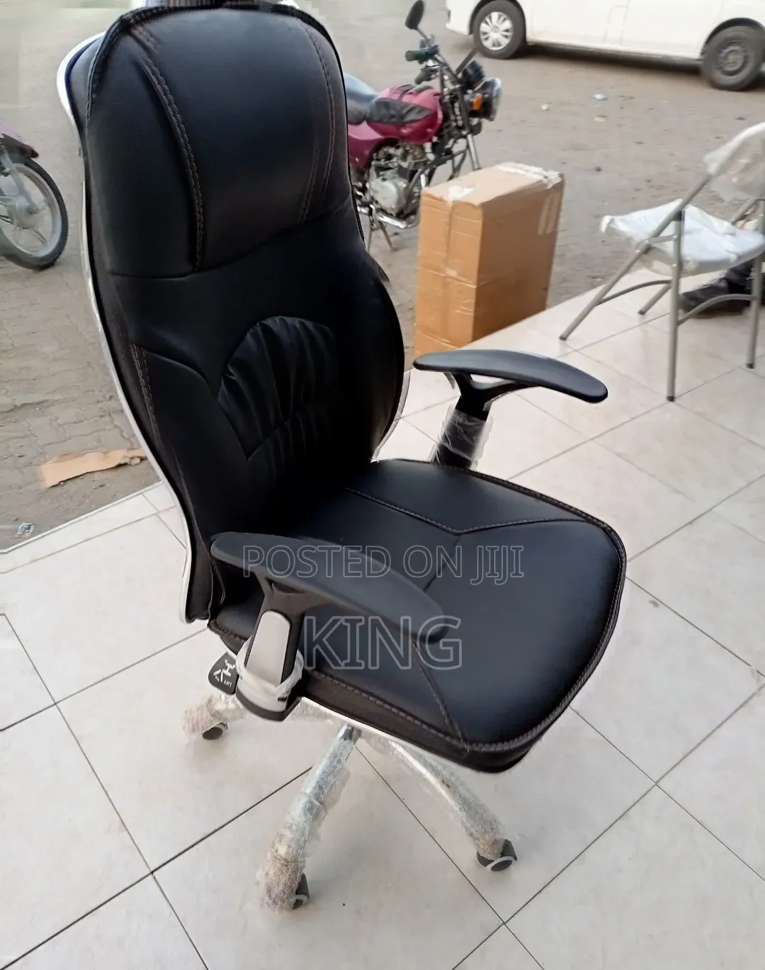 Director Comfortable Recliner Office Chair