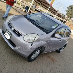 Toyota Passo 2014 Pink
