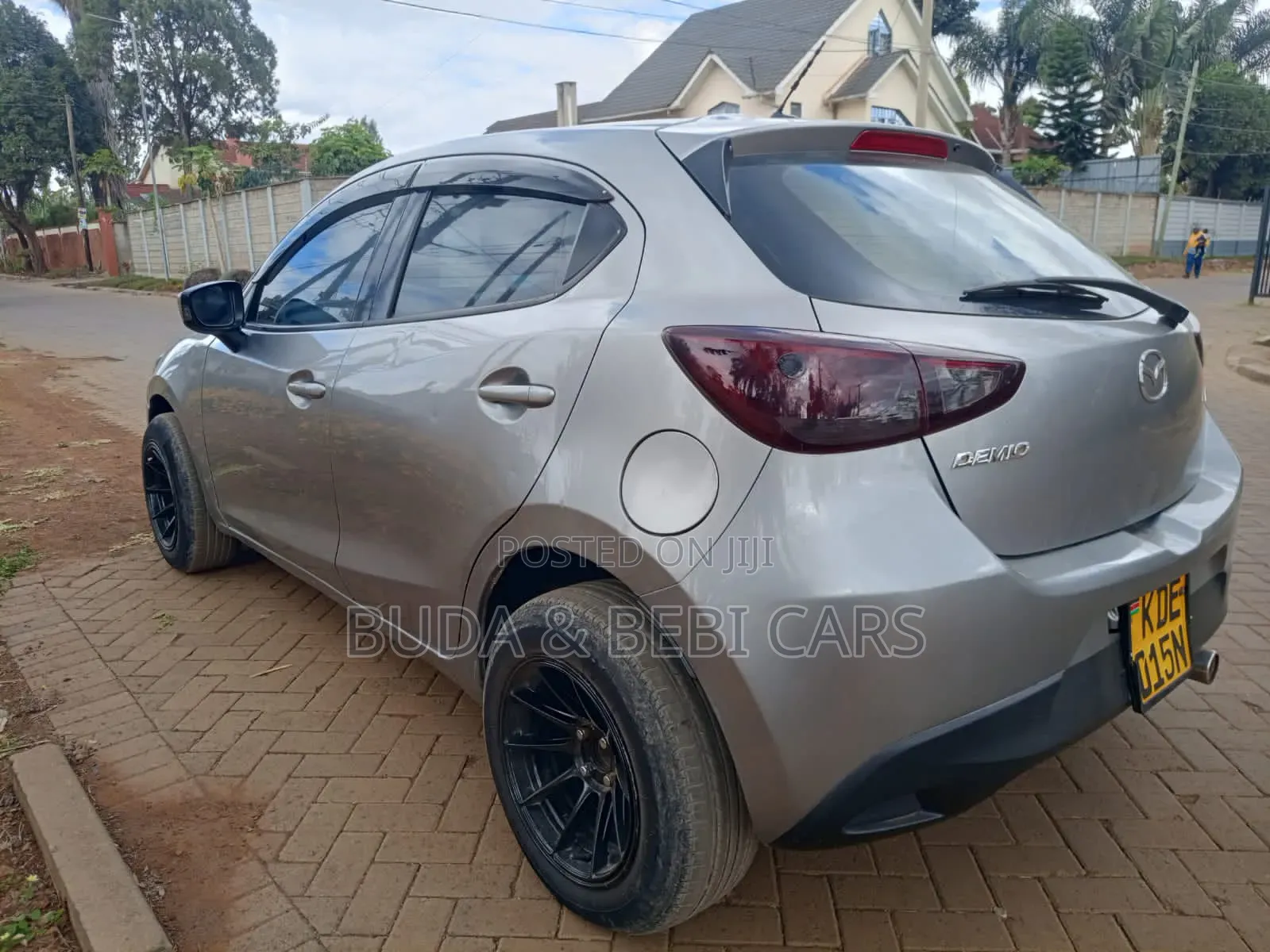 Mazda Demio 2015 Silver