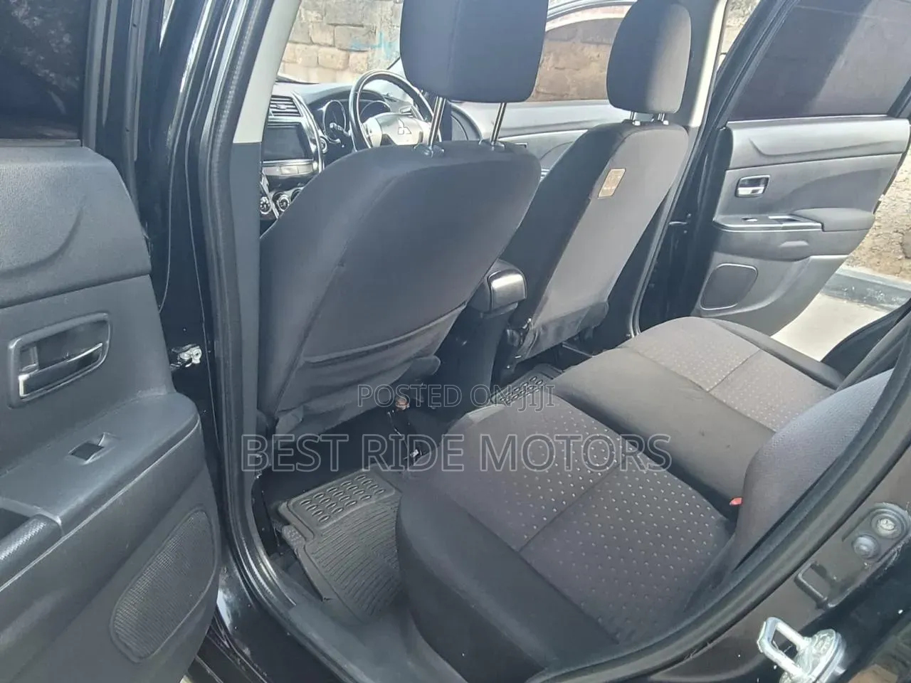 Mitsubishi RVR 2.0 2012 Black