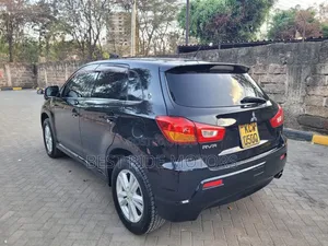 Mitsubishi RVR 2.0 2012 Black