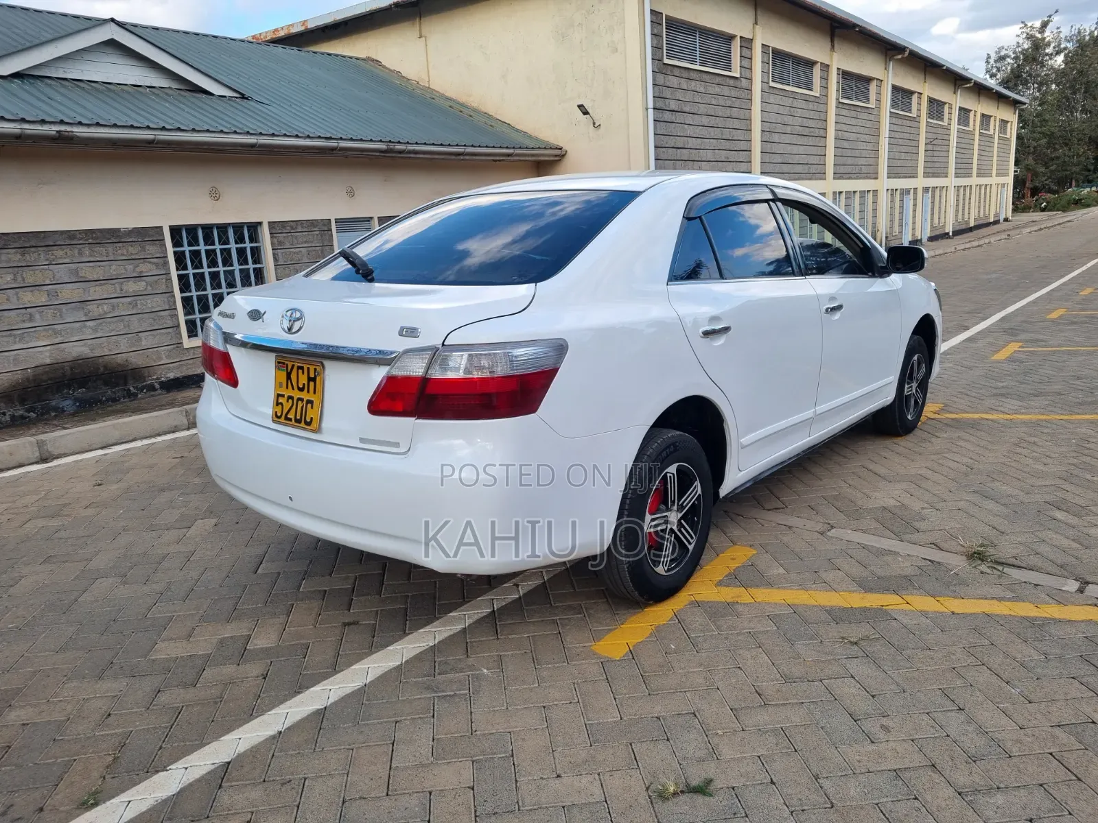 Toyota Premio 2009 White