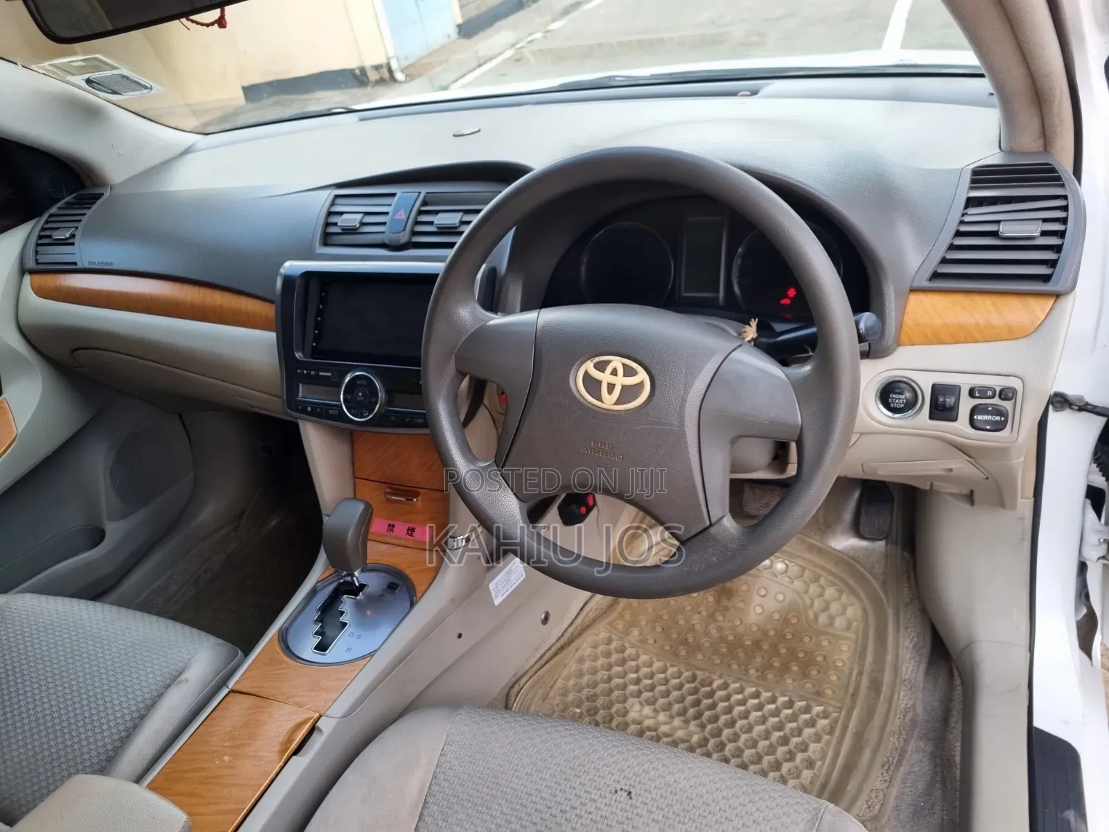 Toyota Premio 2009 White