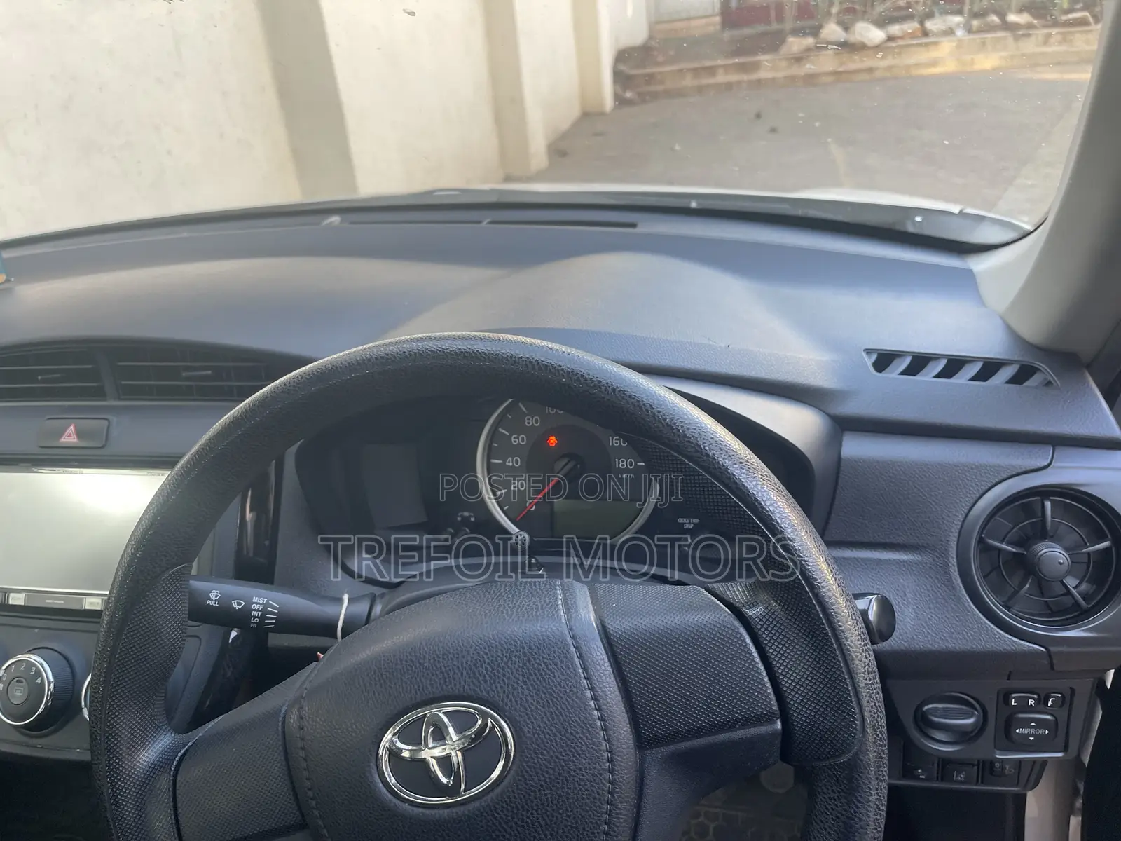Toyota Axio 1.5 X 2WD 2018 Silver