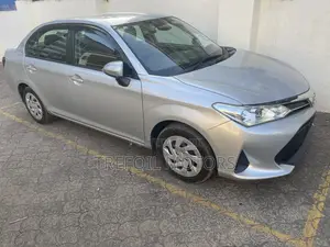 Toyota Axio 1.5 X 2WD 2018 Silver
