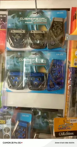 Universal Nonslip Pedal Covers for Manual Vehicles