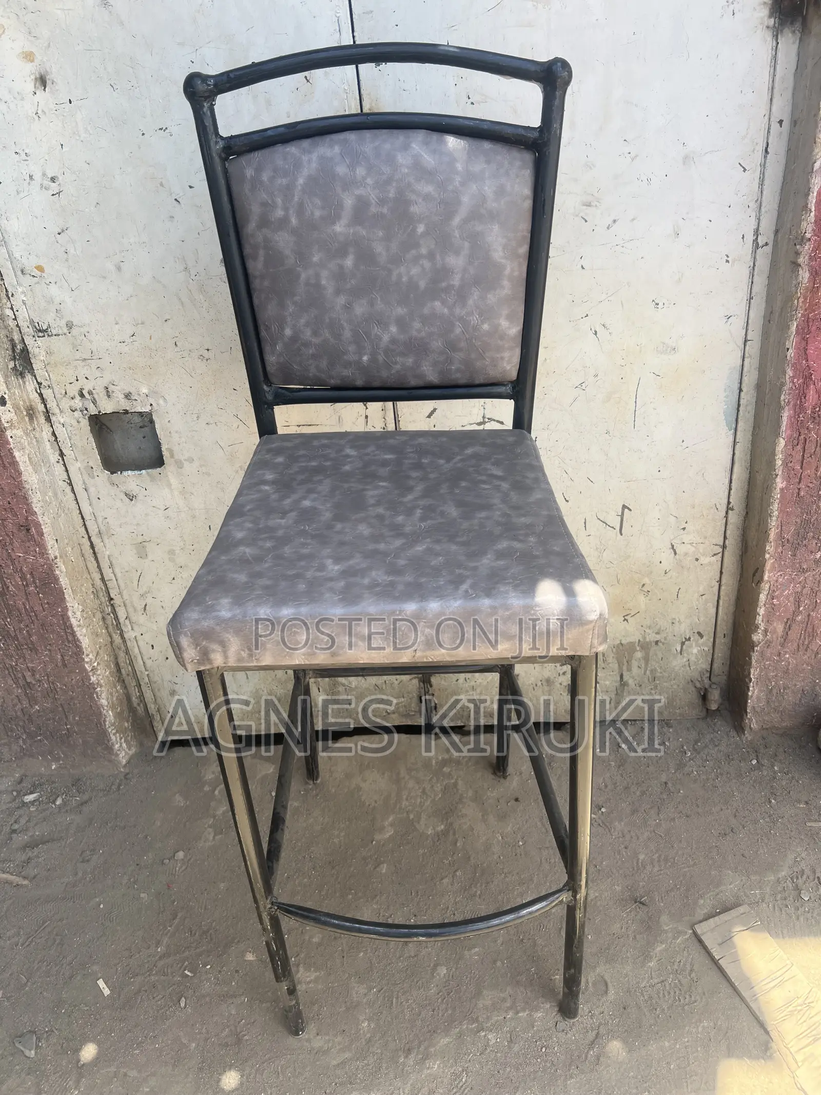 High Stool Chairs