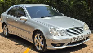 Mercedes-Benz C180 2007 Silver