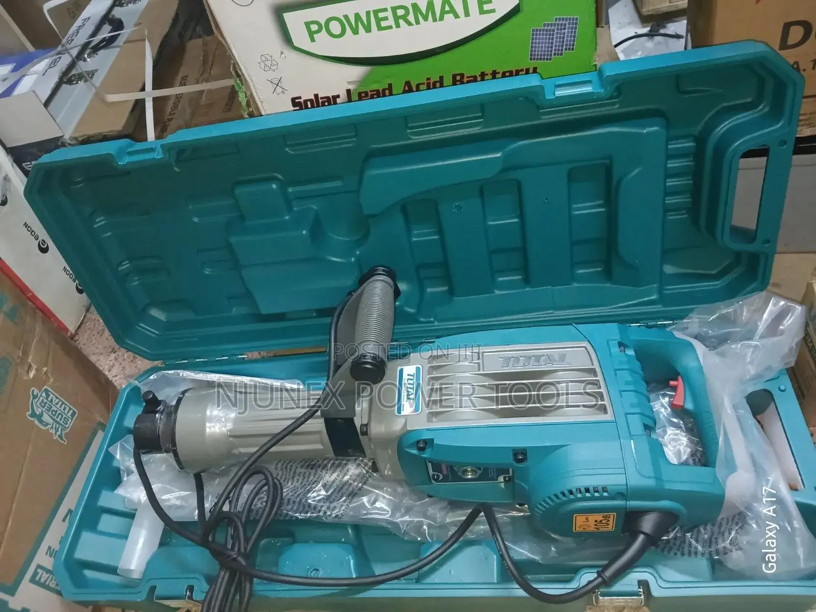 Total Th-8 Demolition Breaker 1700w