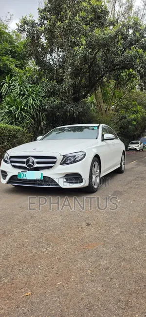 Mercedes-Benz E200 2016 White
