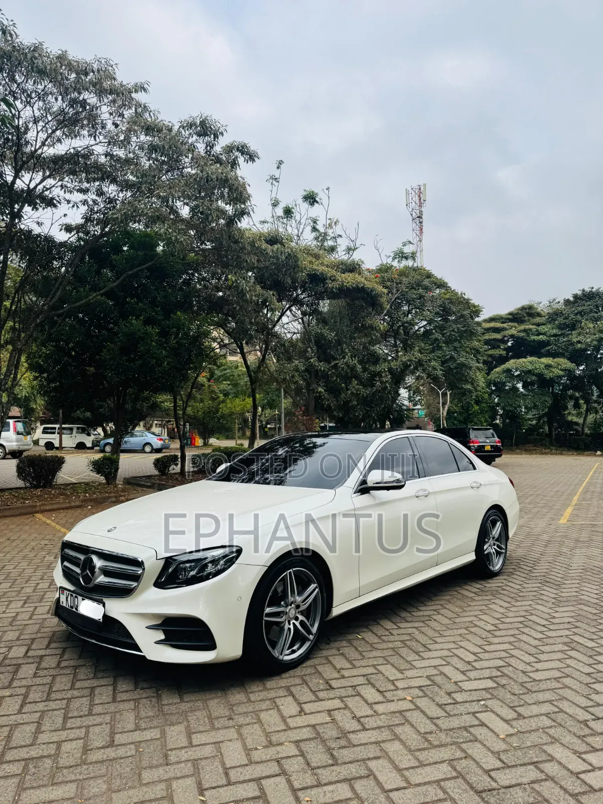 Mercedes-Benz E200 2016 White