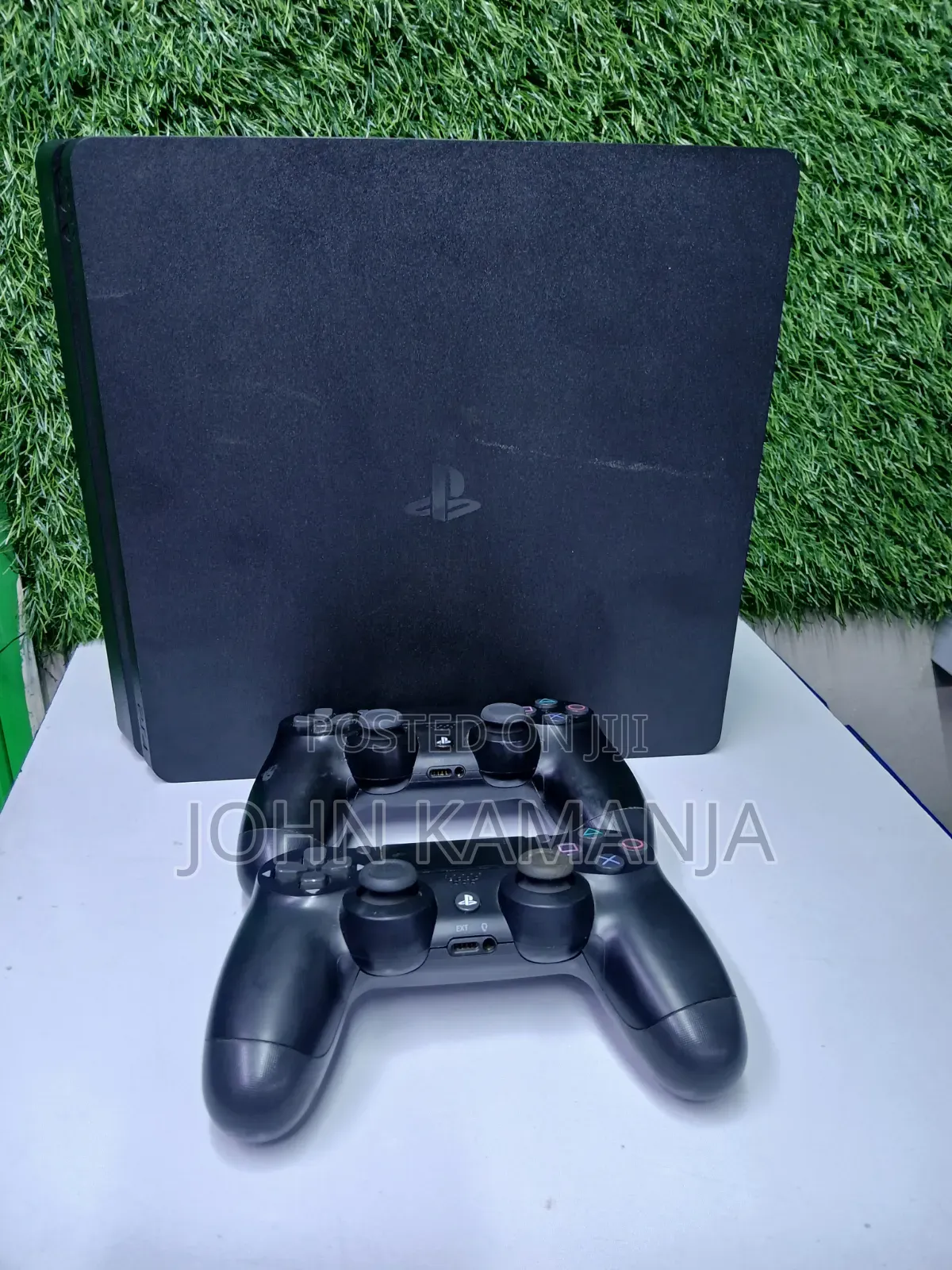 PlayStation Slim 4