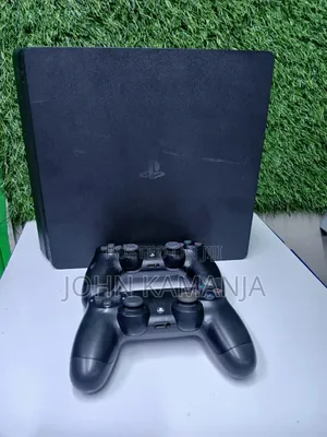 PlayStation Slim 4