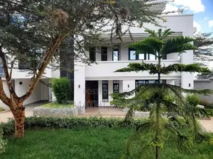 5bdrm Maisonette in Rimpa for sale