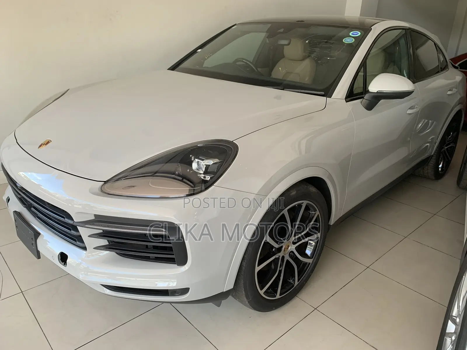 Porsche Cayenne S AWD 2019 Beige