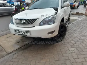 Toyota Harrier 2009 White