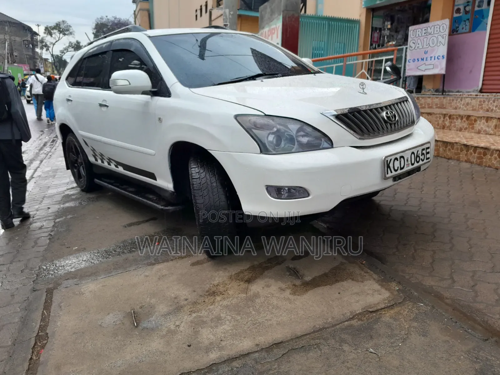Toyota Harrier 2009 White