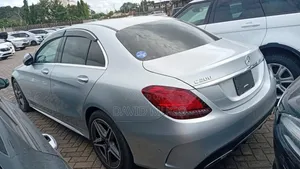 Mercedes-Benz C200 2019 Silver
