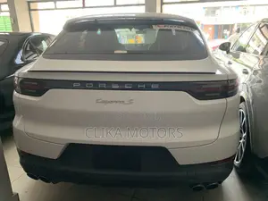 Porsche Cayenne S AWD 2019 Pearl