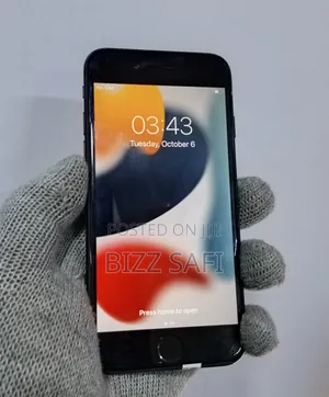 Apple iPhone 7 128 GB Black
