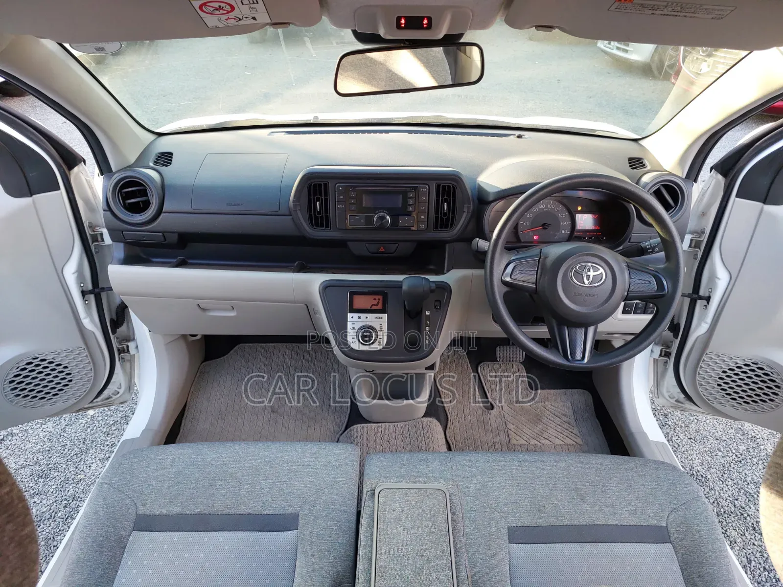 Toyota Passo 2019 White