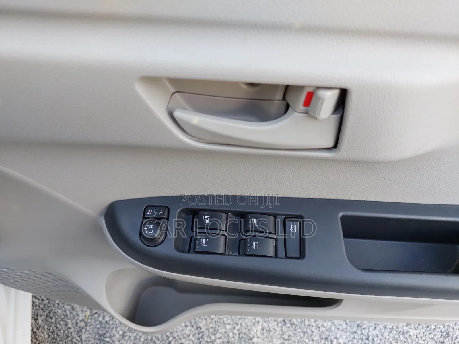 Toyota Passo 2019 White