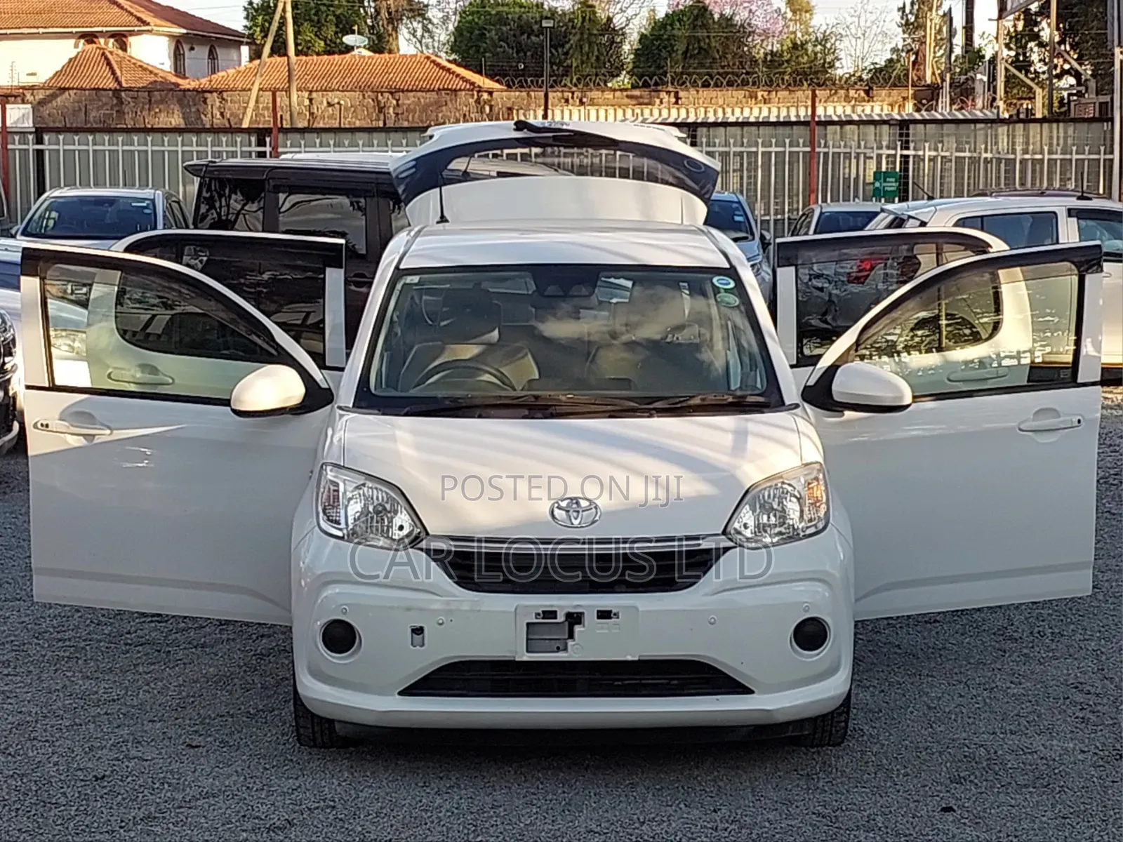 Toyota Passo 2019 White