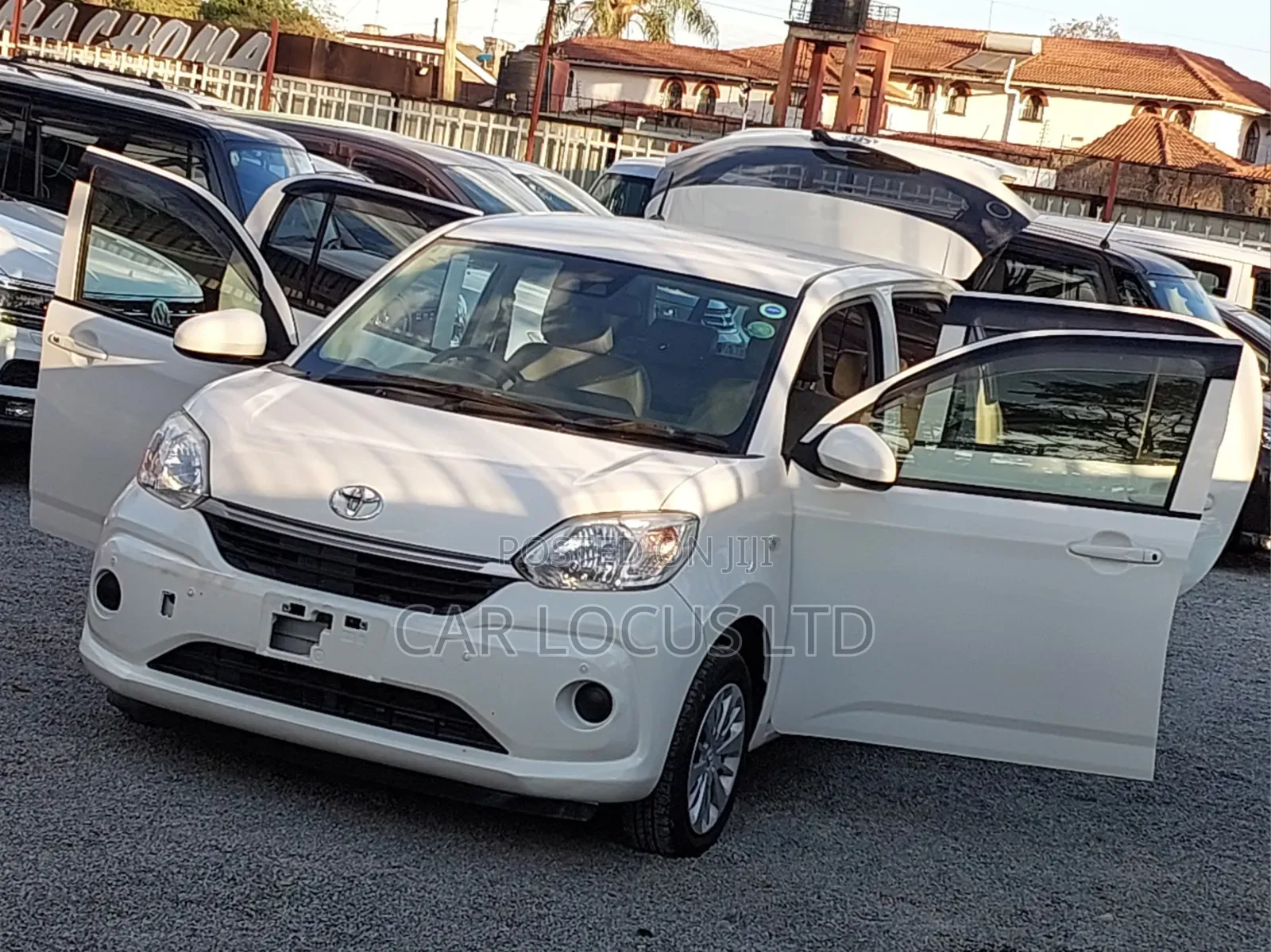 Toyota Passo 2019 White