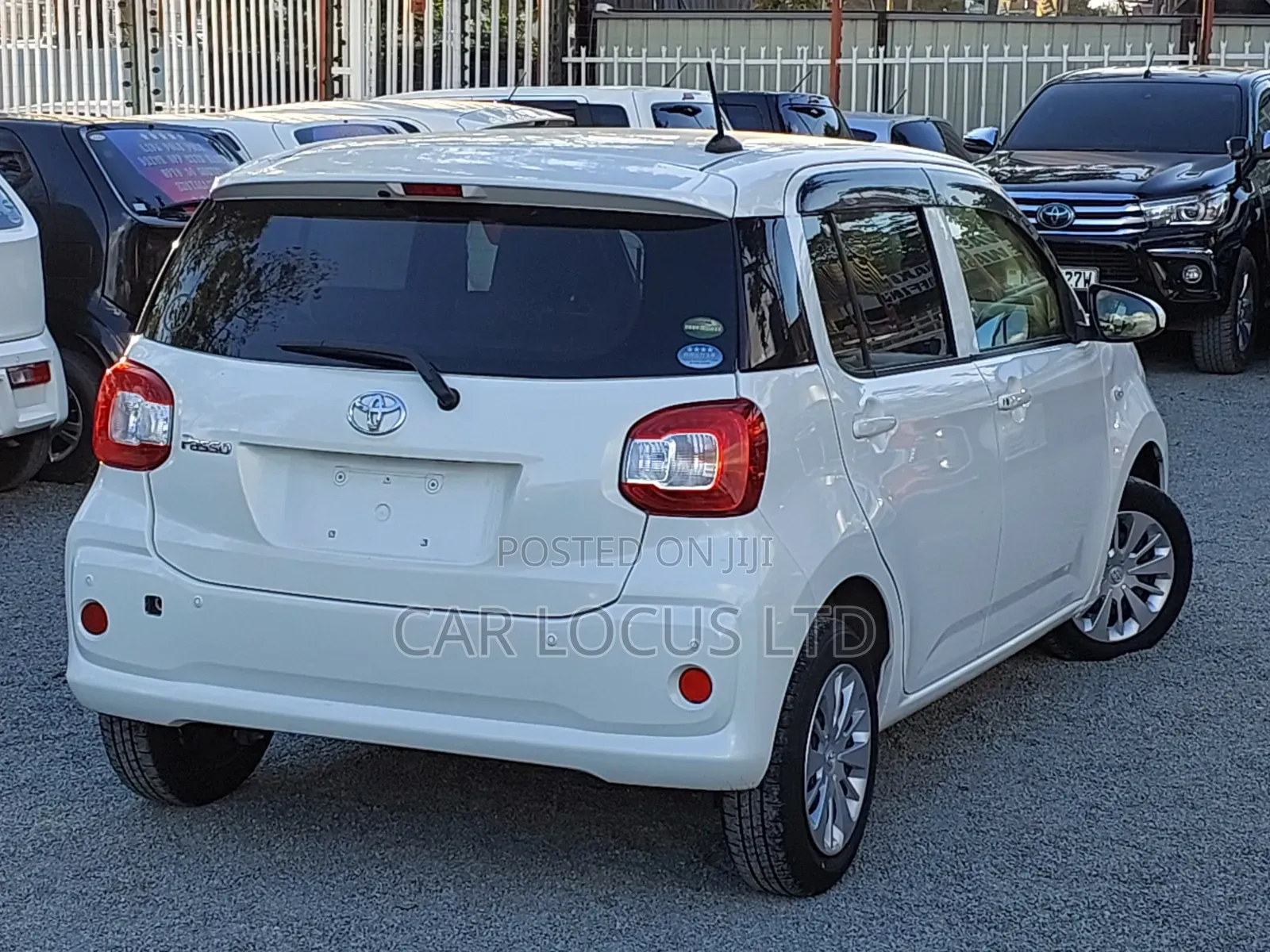 Toyota Passo 2019 White