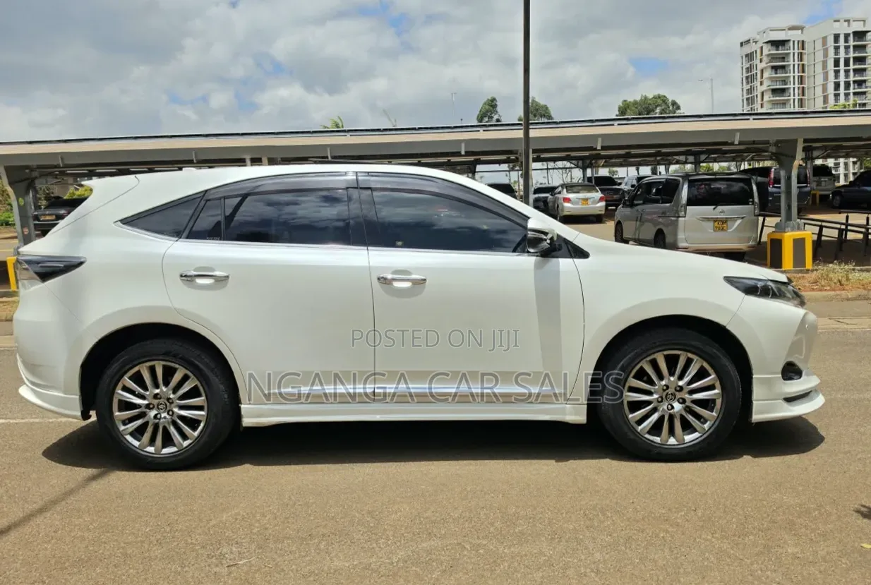 Toyota Harrier 2014 White