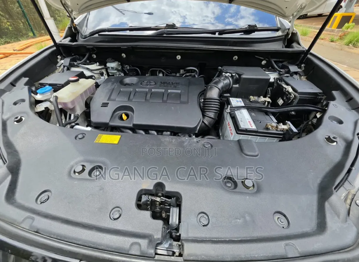 Toyota Harrier 2014 White
