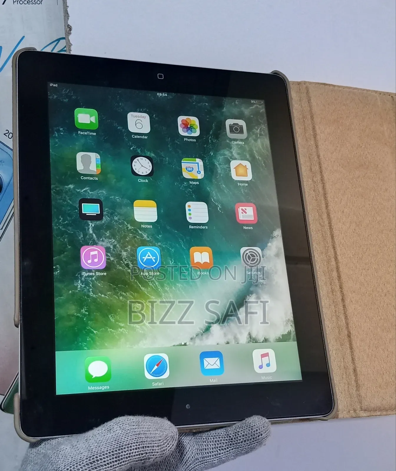 Apple iPad 3 Wi-Fi 16 GB Black