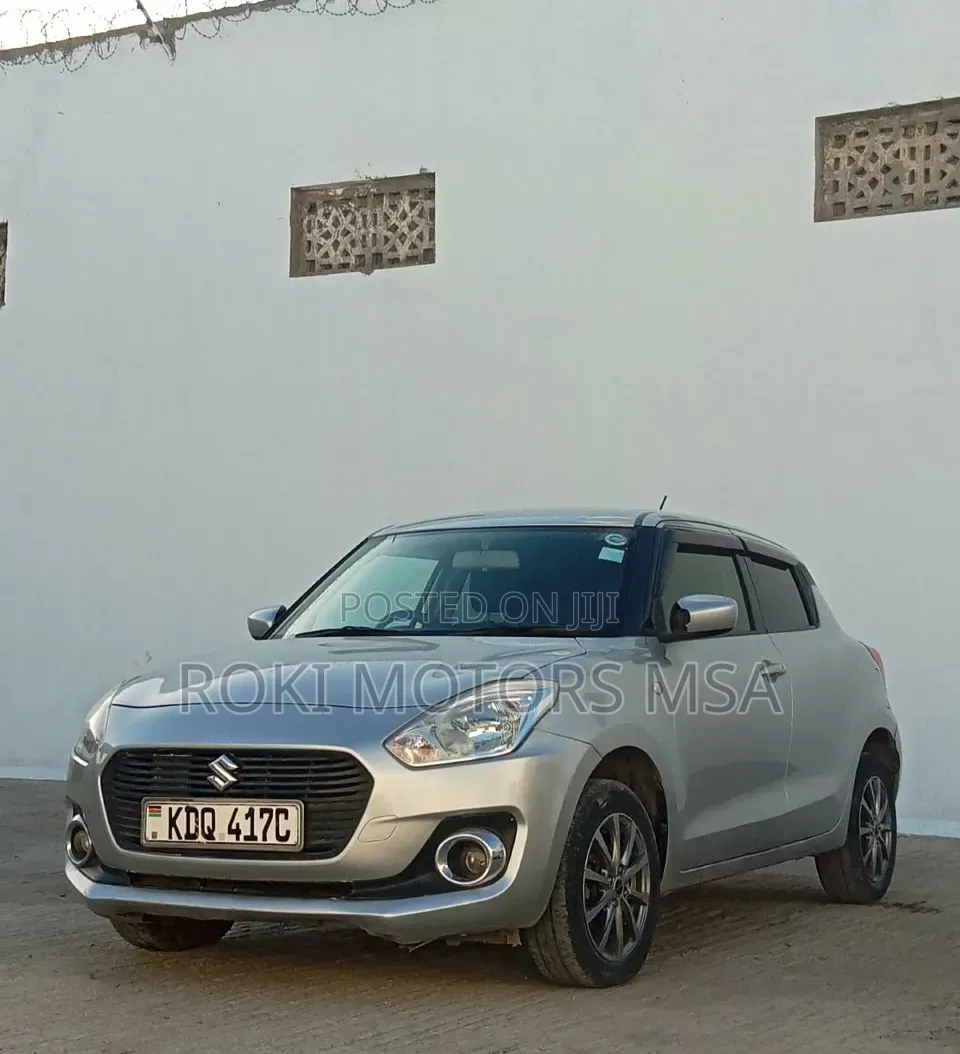 Suzuki Swift 2017 Silver