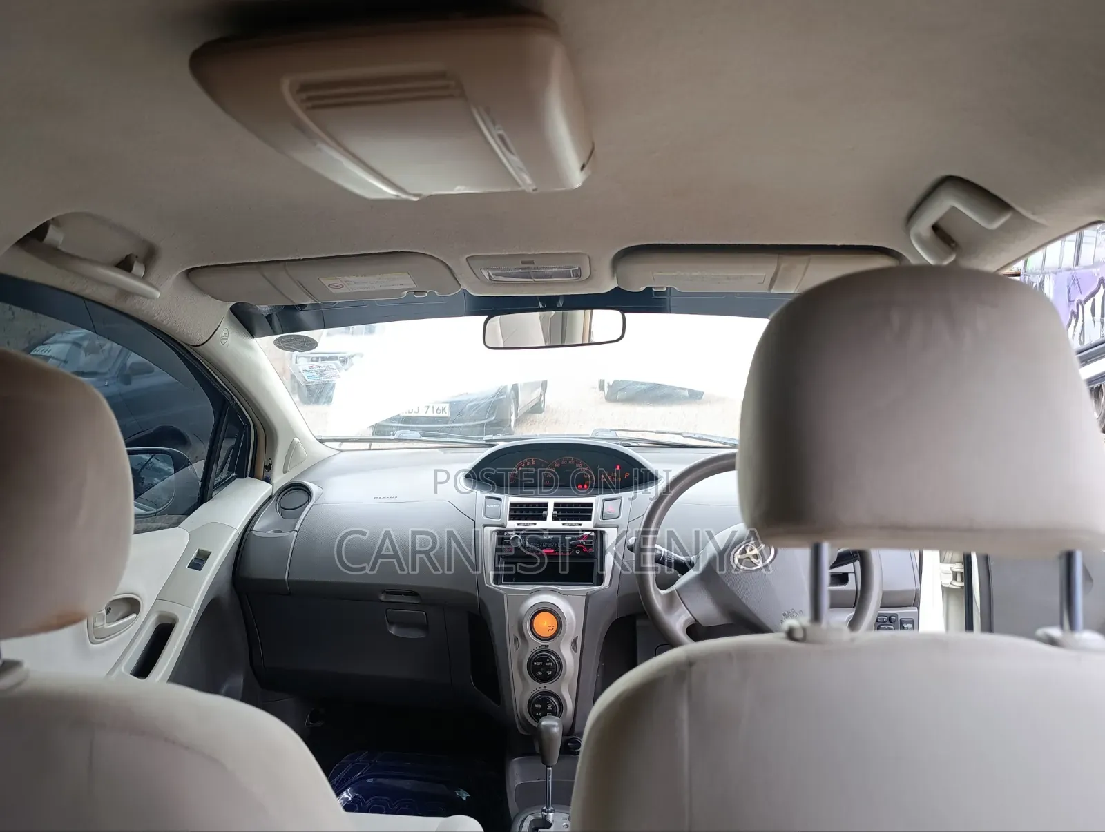 Toyota Vitz 2008 White