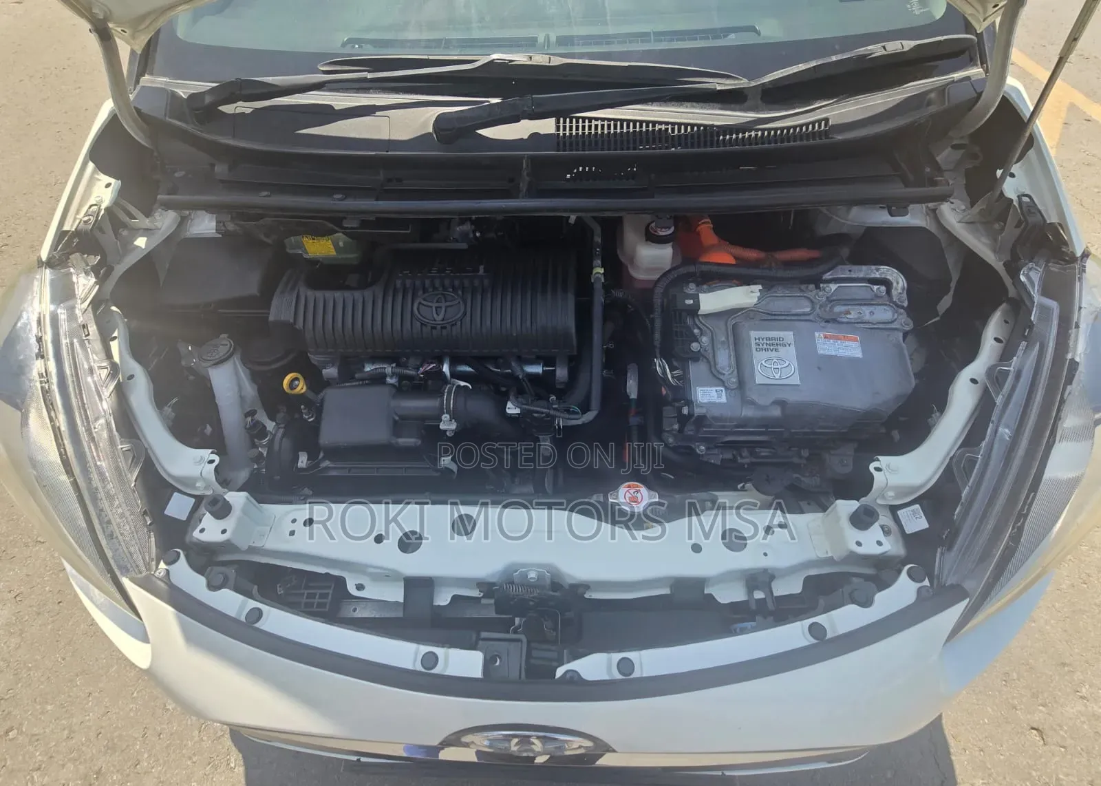Toyota Sienta 2018 White